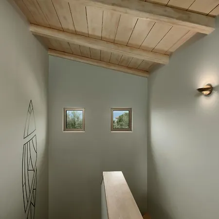 Grand Lefkada - 3 Bedrooms - Kaladika - Stunning Sea Views - Well Furnished Tsoukaládhes