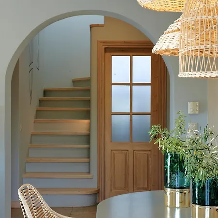 Grand Lefkada - 3 Bedrooms - Kaladika - Stunning Sea Views - Well Furnished Villa Tsoukaládhes